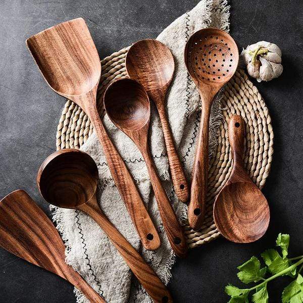 Teak wooden utensil set