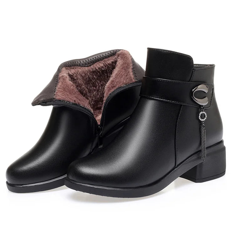 Women's Genuine Leather Metal Buckle Velvet Boots