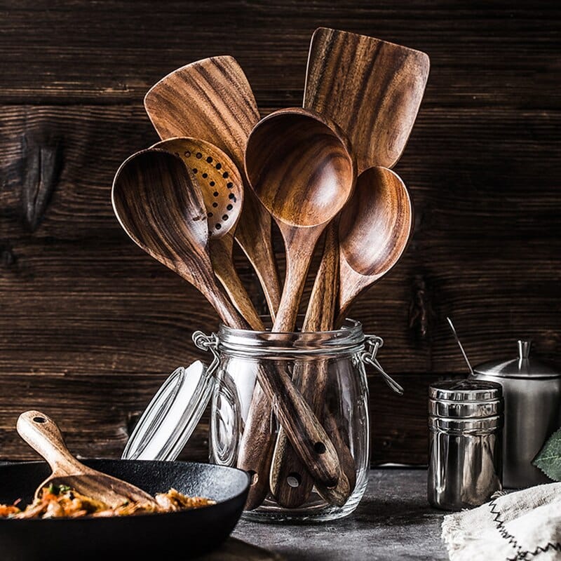 Teak wooden utensil set