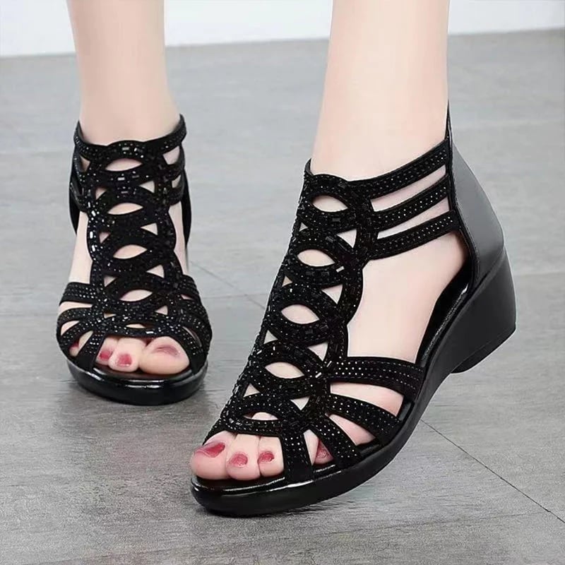 Ladies soft sandals roman shoes