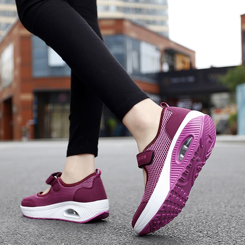 Womens stretchable breathable lightweight walking shoes