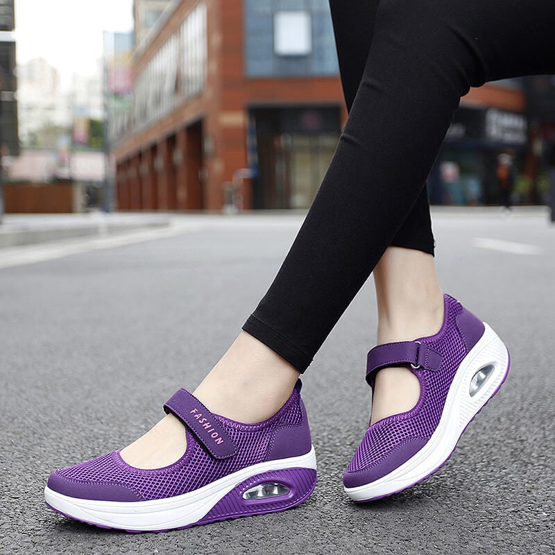 Womens stretchable breathable lightweight walking shoes