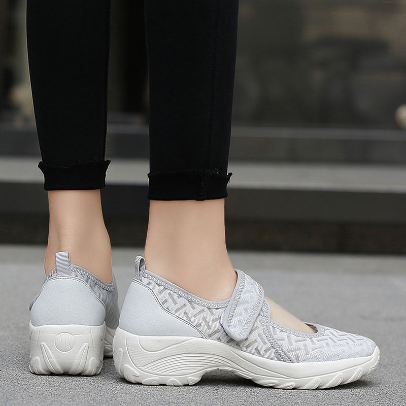 Women's Stylish Fashion Summer Breathable Non-Slip Elastic Light Leisure Shoes