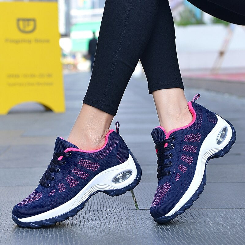 Orthopedic women's walking sneakers